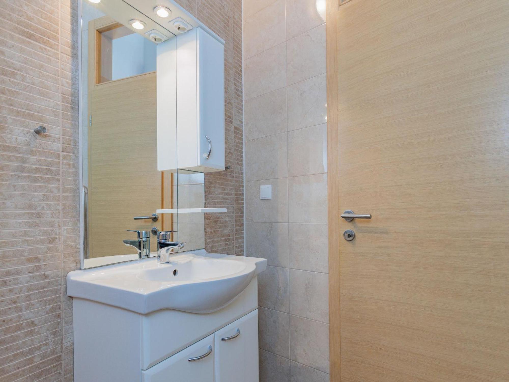 Apartment Mlasina-6 By Interhome Нін Екстер'єр фото