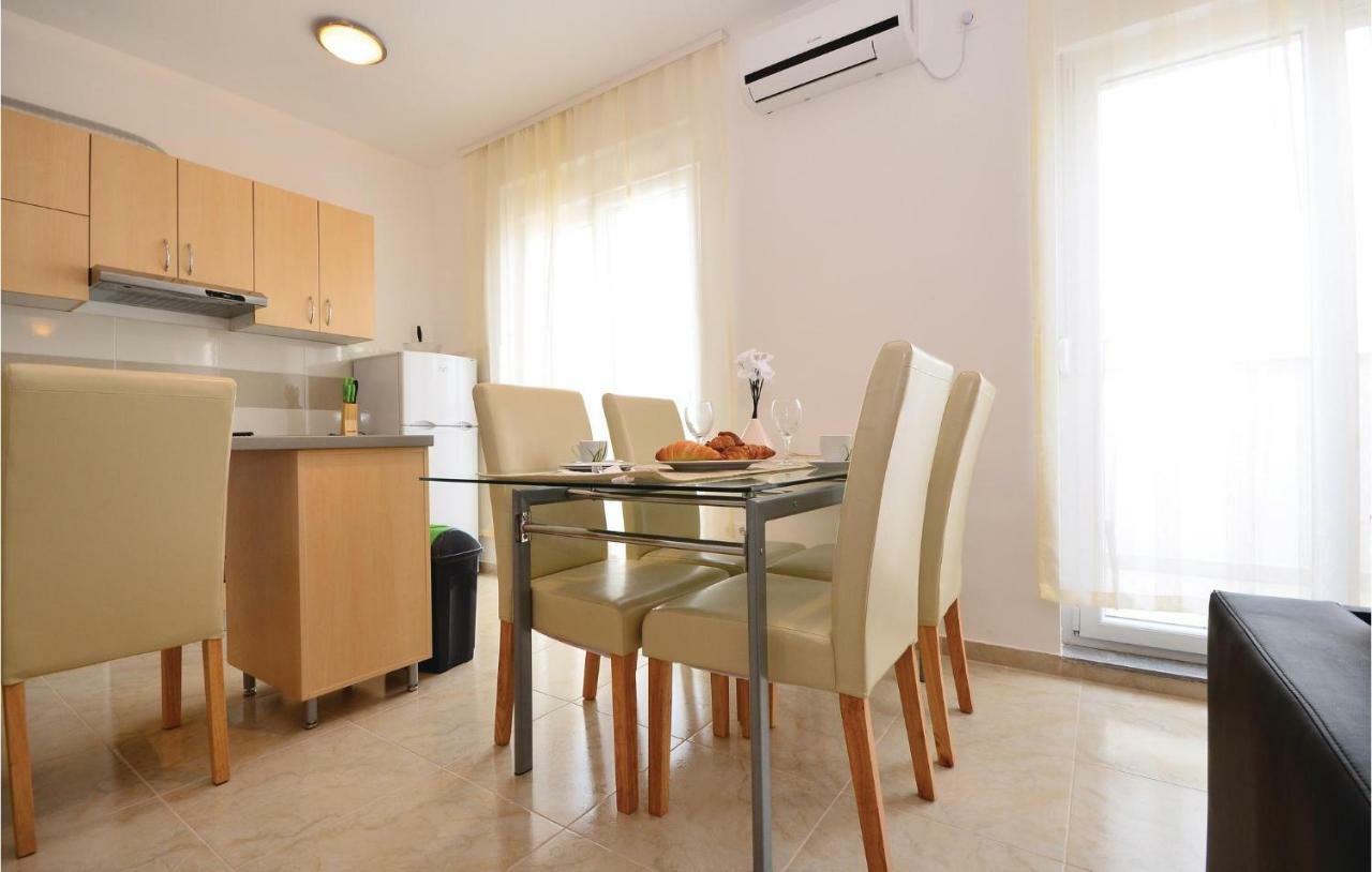 Apartment Mlasina-6 By Interhome Нін Екстер'єр фото
