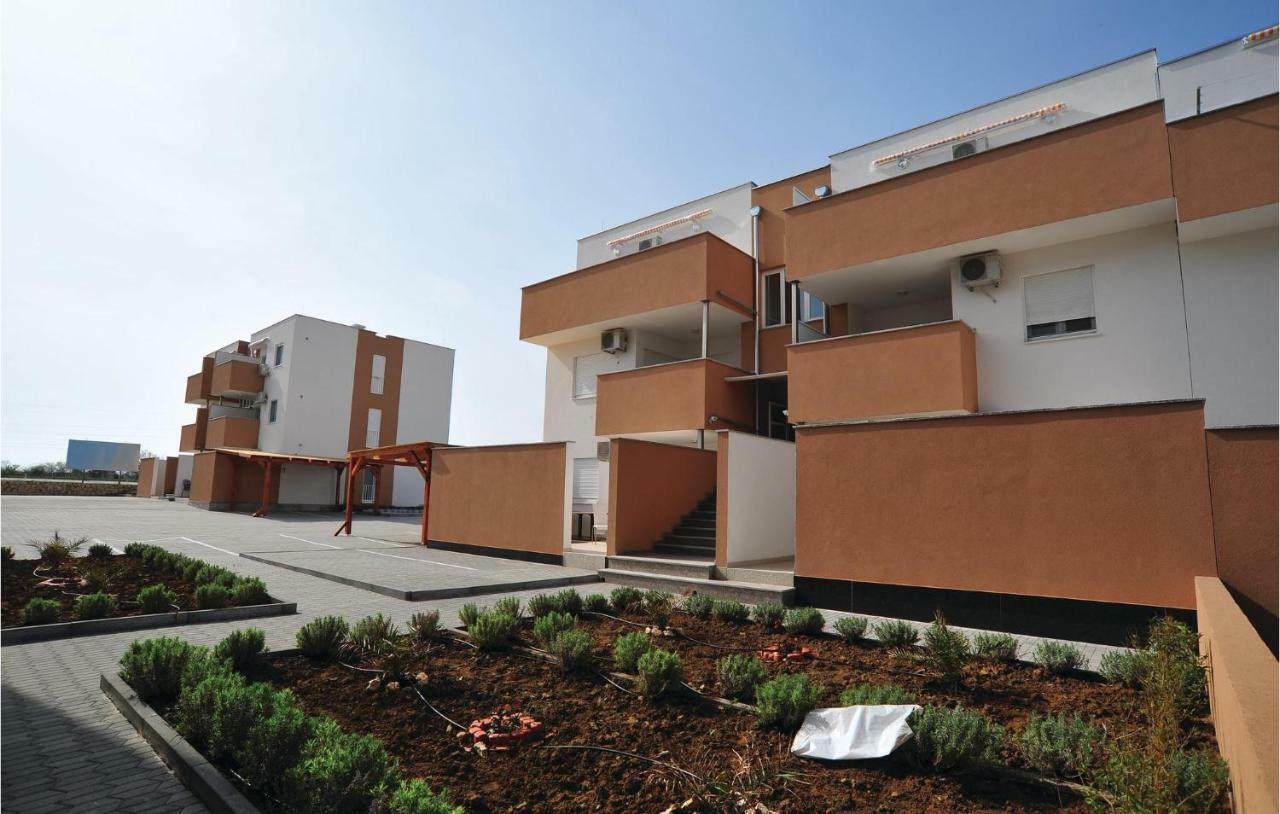 Apartment Mlasina-6 By Interhome Нін Екстер'єр фото
