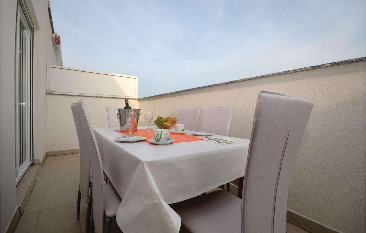 Apartment Mlasina-6 By Interhome Нін Екстер'єр фото