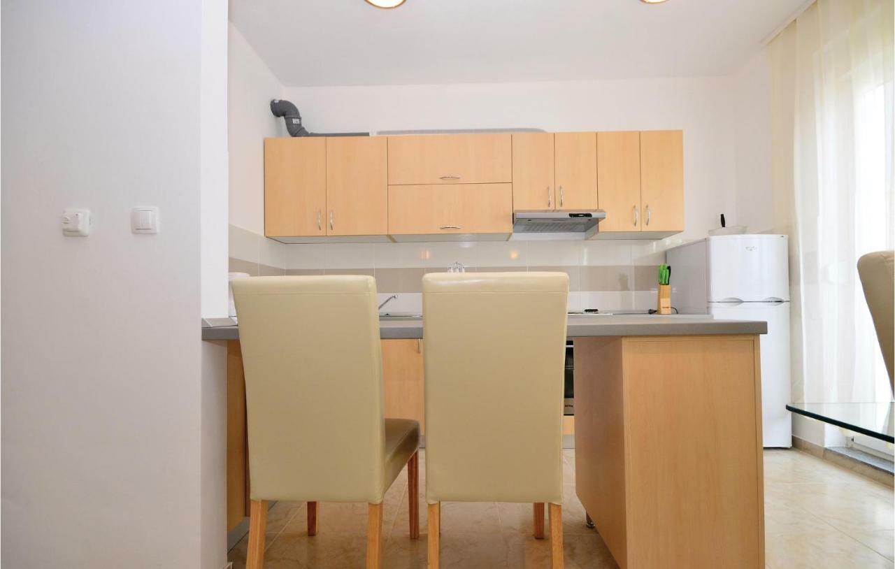 Apartment Mlasina-6 By Interhome Нін Екстер'єр фото